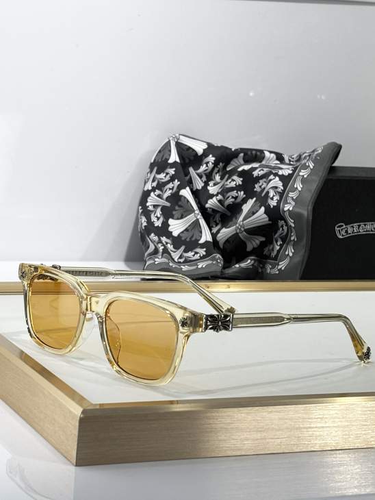Picture of Chrome Hearts Sunglasses _SKUfw71074569fw